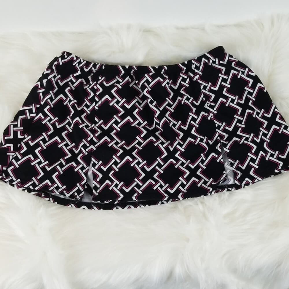 INC International Concepts Women's Black White Pink Geometric Print Swim Skirt 8