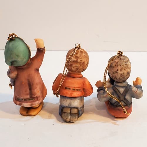 Lot of 3 Vintage 1997 Berta Hummel Children Christmas Tree Ornaments - Thumbnail 5