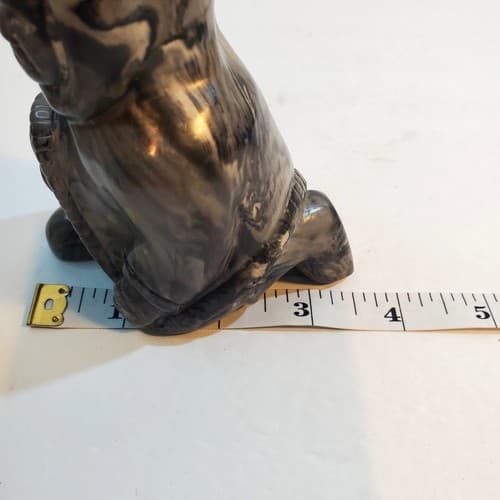Vtg Signed Thorn Canada Carved Resin or Soapstone Eskimo Inuit Hunter NO SPEAR - Thumbnail 11