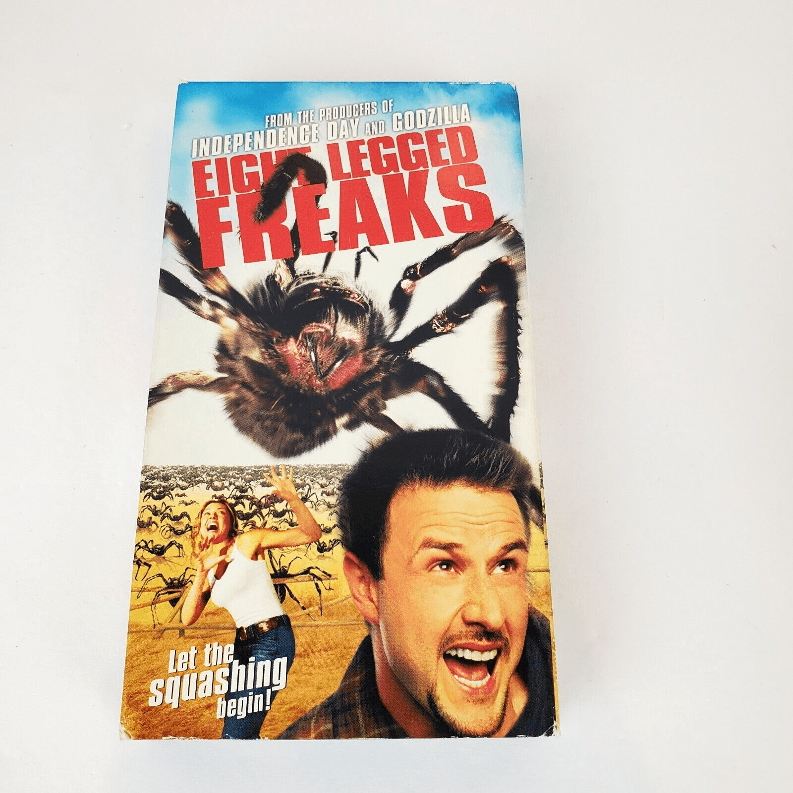 Eight Legged Freaks VHS VCR Video Tape Used David Arquette Kari Wuhrer