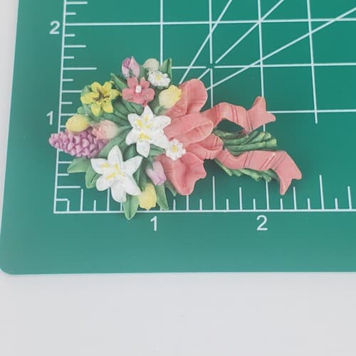 Vintage Painted Resin Flowers Floral Bouquet Multicolor Ribbon Spring Brooch Pin - Thumbnail 3