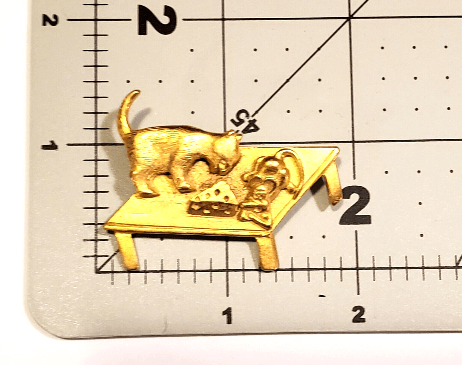 Vintage Gold Tone Metal Cat and Mouse Eating Cheese on Table Brooch Pin - Thumbnail 3