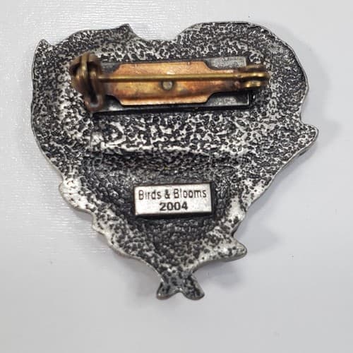 Vintage Birds & Blooms Pewter Heart with Bird in a Nest Brooch Pin Jewelry - Thumbnail 2