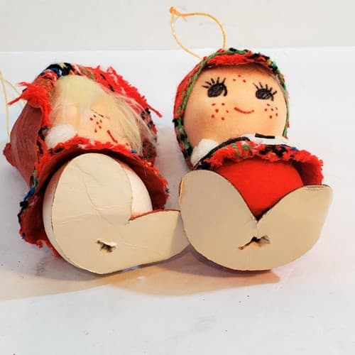 Vtg Japan Girl & Boy Tartan Plaid Christmas Ornament Holiday Figurine Flocked - Thumbnail 8