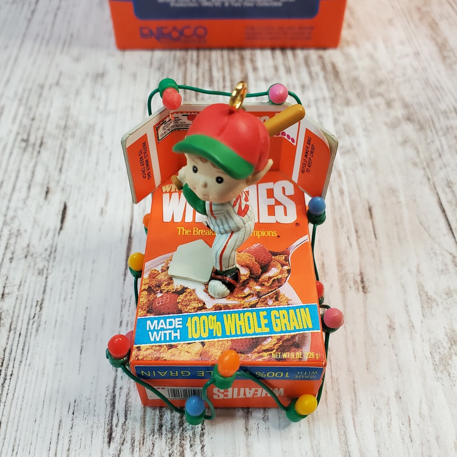 Vtg 1992 Enesco WHEATIES Cereal Baseball "Holidays are a Hit" Christmas Ornament - Thumbnail 7