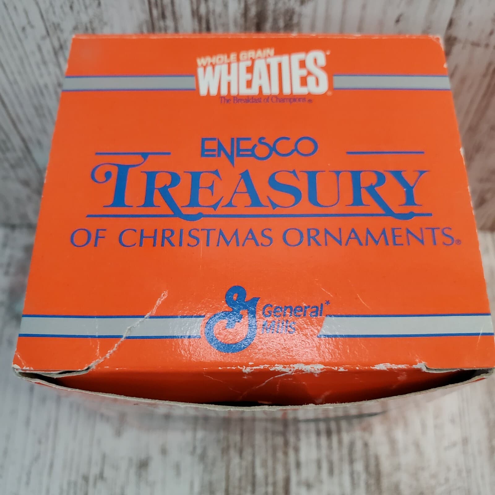 Vtg 1992 Enesco WHEATIES Cereal Baseball "Holidays are a Hit" Christmas Ornament - Thumbnail 4