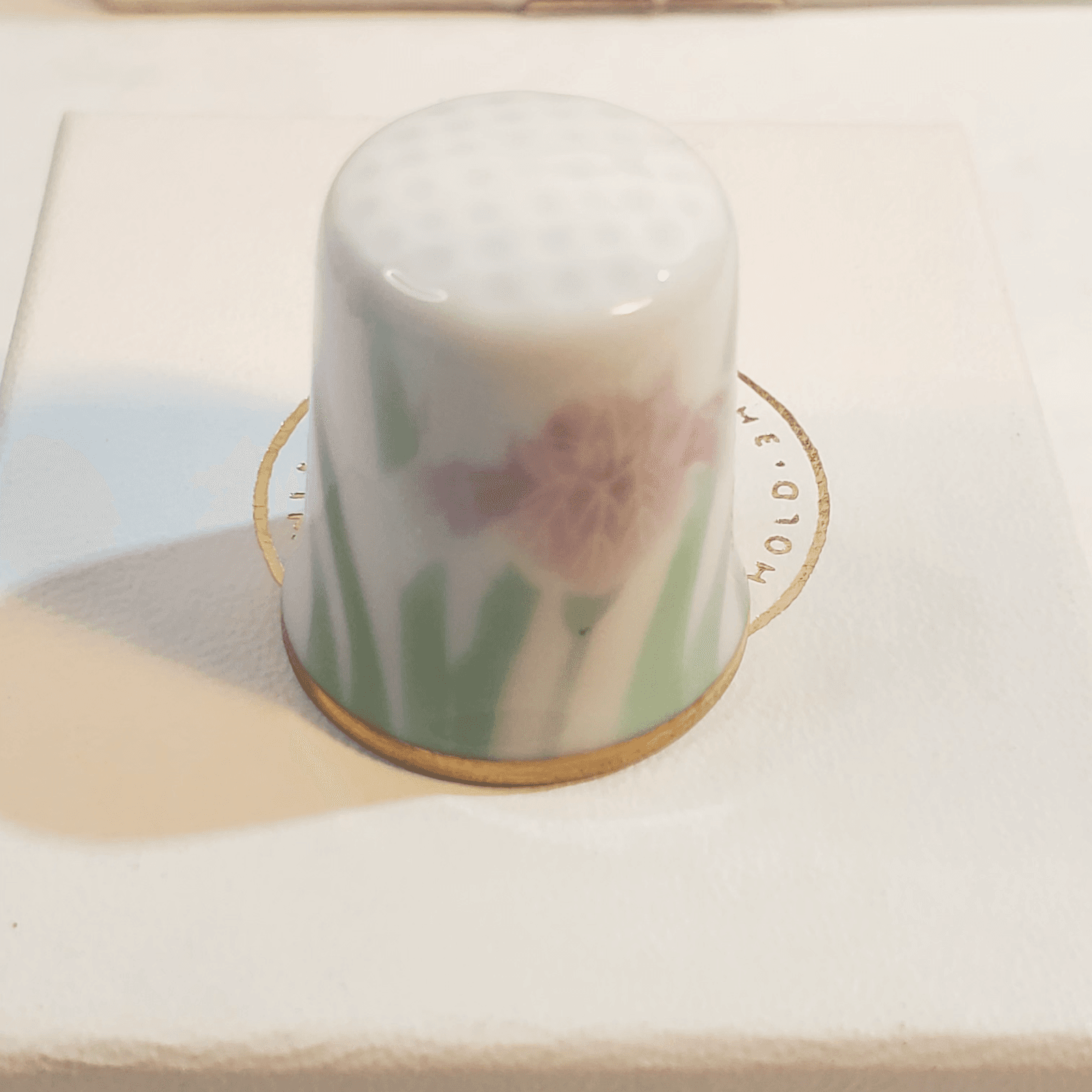 Vintage FUKAGAWA Porcelain Hand Painted Pink Flower Sewing Thimble Arita Japan - Thumbnail 3