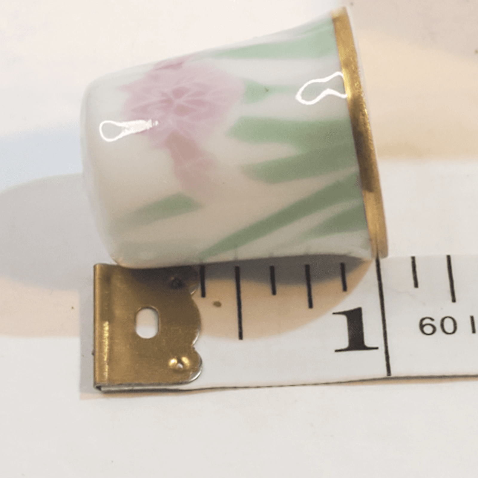 Vintage FUKAGAWA Porcelain Hand Painted Pink Flower Sewing Thimble Arita Japan - Thumbnail 10