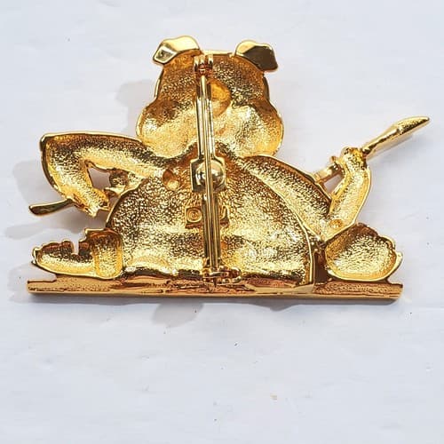 Vintage JJ Jonette Gold Tone Matte and Shiny Metal Pig Hog Eating Brooch Pin - Thumbnail 2