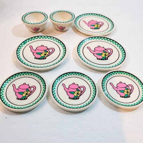 Vintage 1996 OSFT Miniature Doll Dishes Plates Bowls Pink Teapot Design Lot of 8 - Thumbnail 2