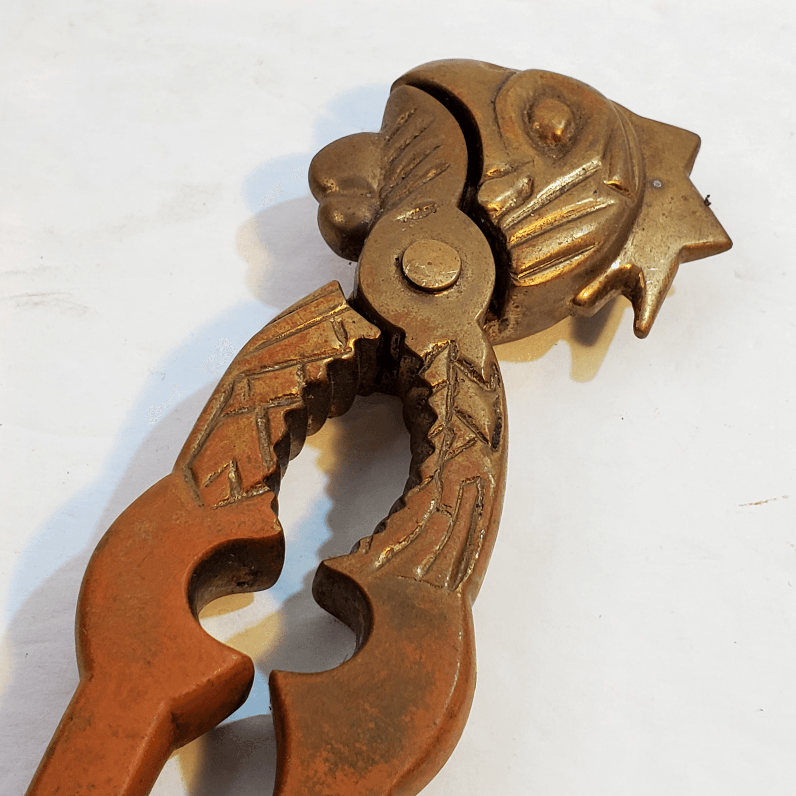 Vintage Brass Hinged 6" Nut Cracker w/ Bird Eagle Chicken Head Patina - Thumbnail 6