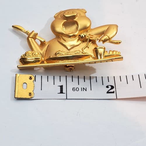 Vintage JJ Jonette Gold Tone Matte and Shiny Metal Pig Hog Eating Brooch Pin - Thumbnail 4