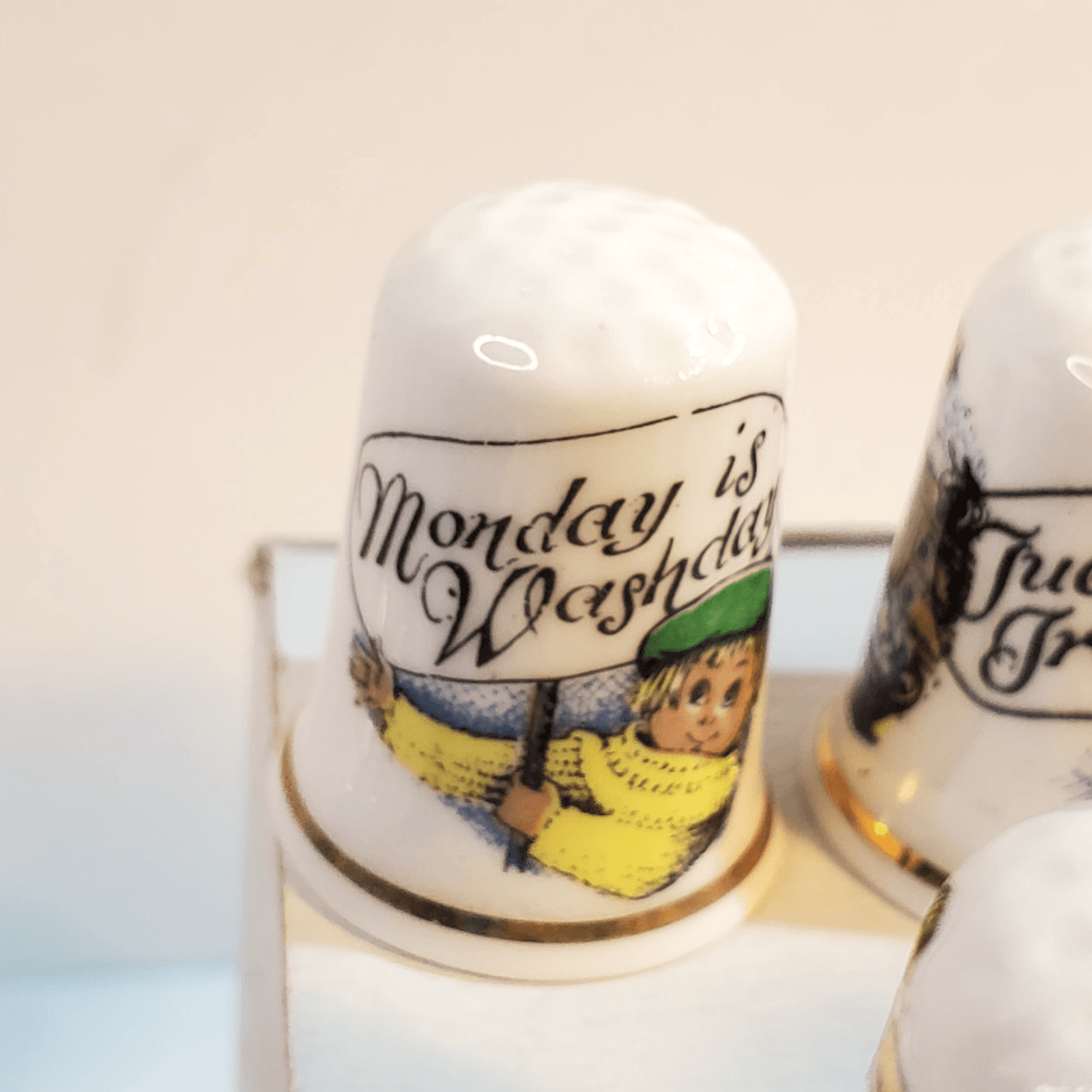 Vintage Birchcroft 7 Days of the Week Thimble Set Fine Bone China United Kingdom - Thumbnail 5