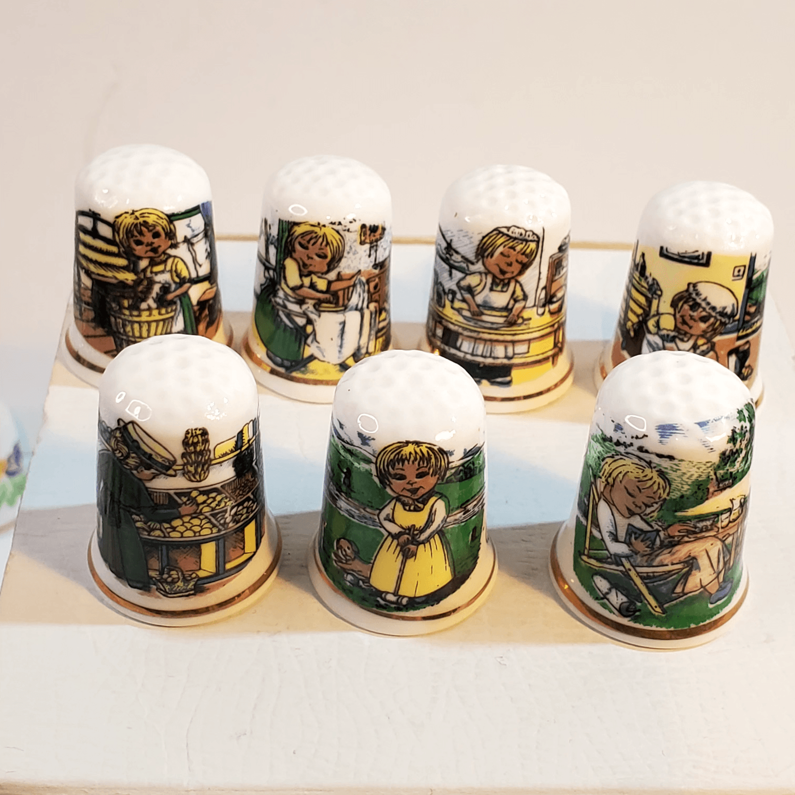 Vintage Birchcroft 7 Days of the Week Thimble Set Fine Bone China United Kingdom - Thumbnail 9