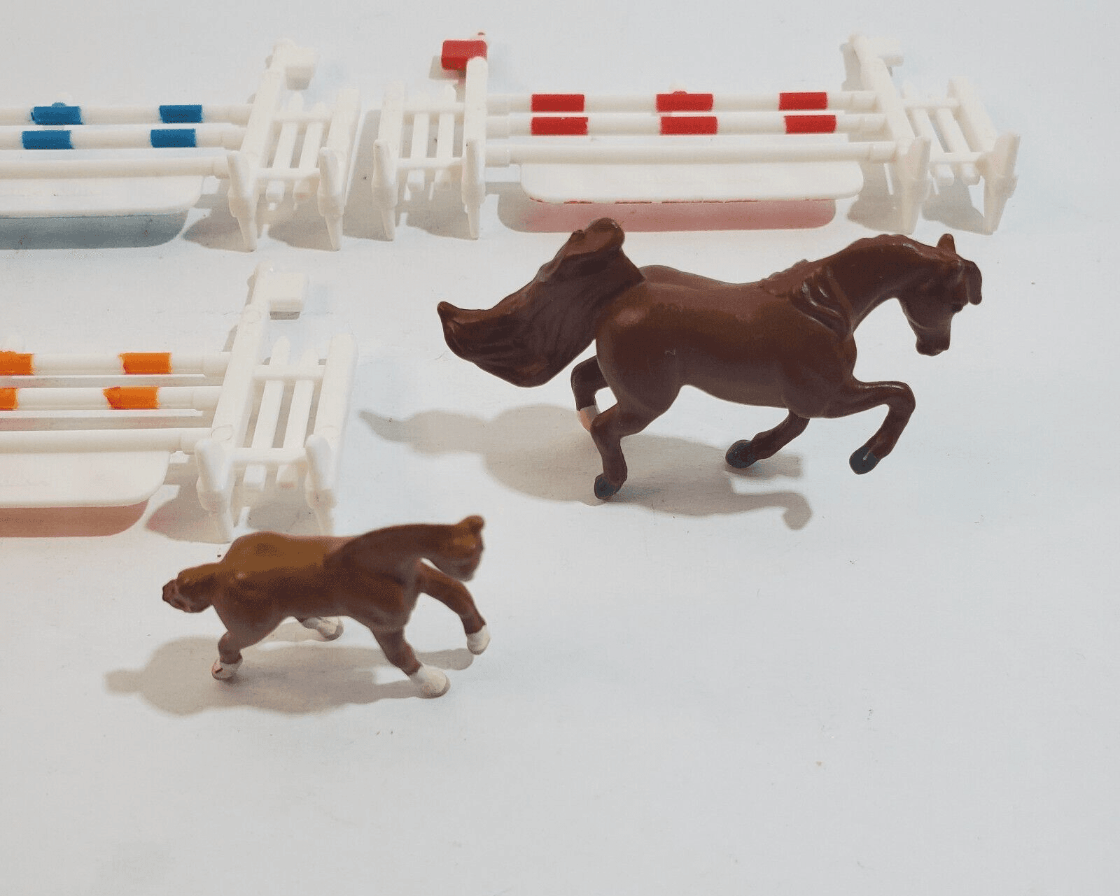 Vintage Creata Winner’s Choice Plastic Mini and Micro Horse 3 Oxers Jump Fences - Thumbnail 3