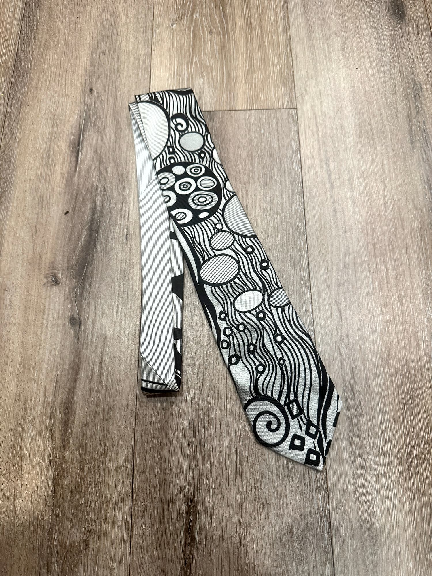 Versace "The Klimt Collection" black and white tie