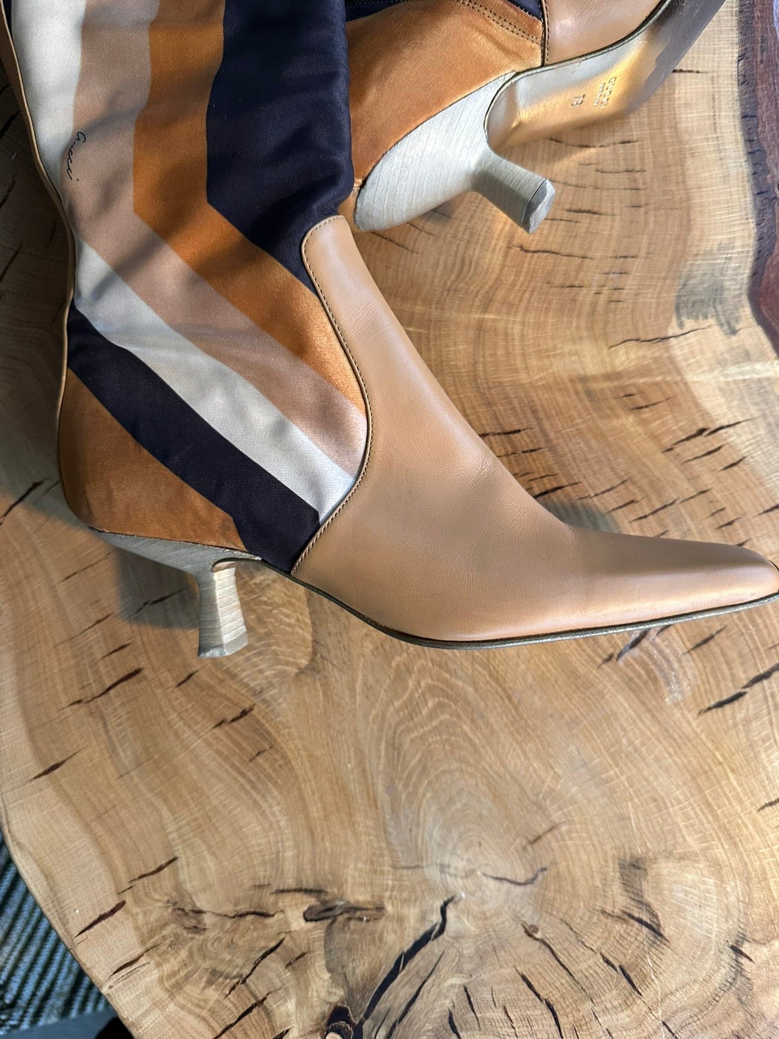 Gucci by Tom Ford 2000 boots disco/hexagon pattern 7 - Thumbnail 4