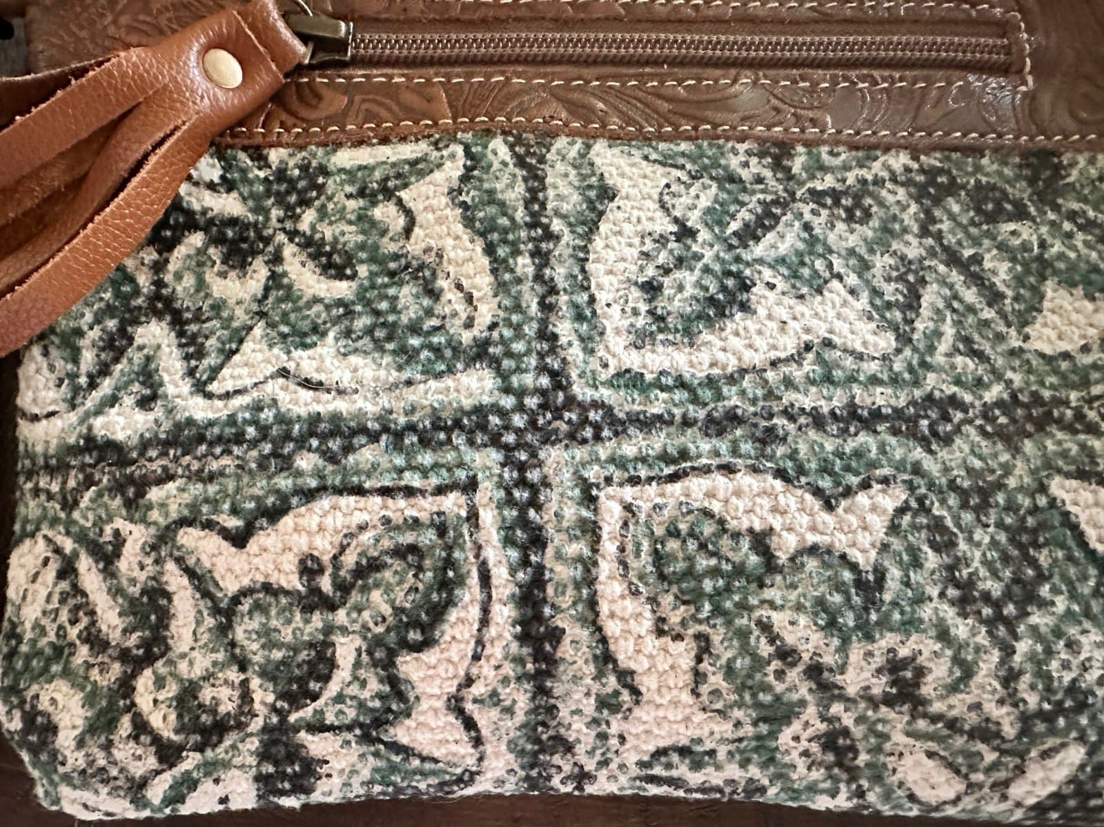 Leather and canvas Myra large wristlet - Thumbnail 4
