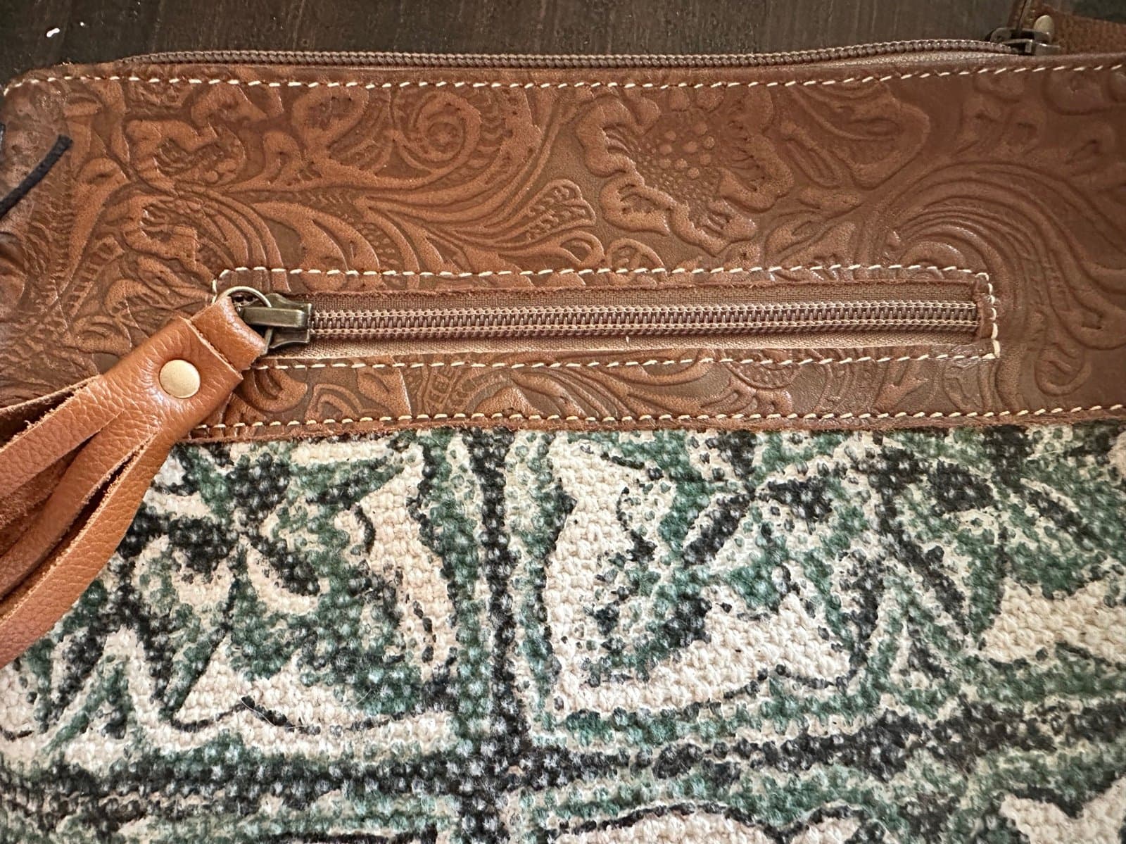 Leather and canvas Myra large wristlet - Thumbnail 3