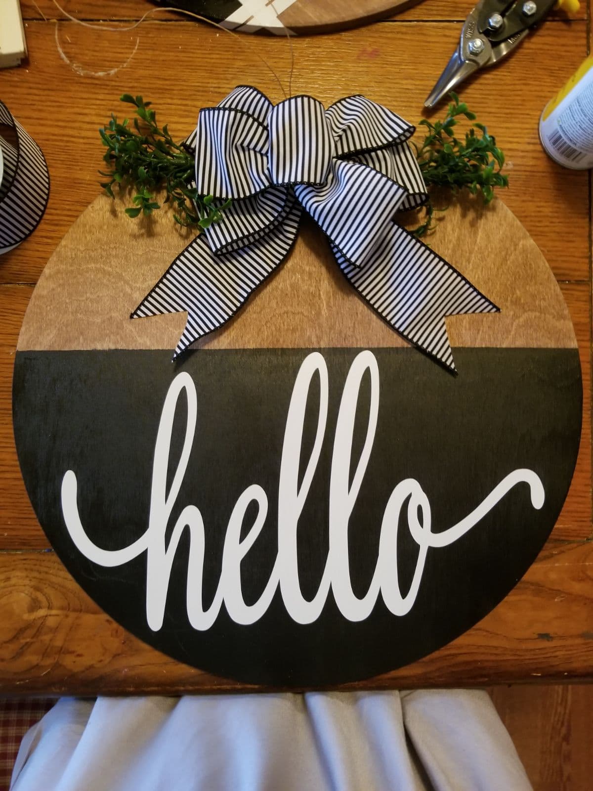 Handmade 18"Round Welcome Sign