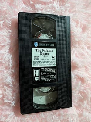 The Pajama Game (VHS, 1991) - Thumbnail 5