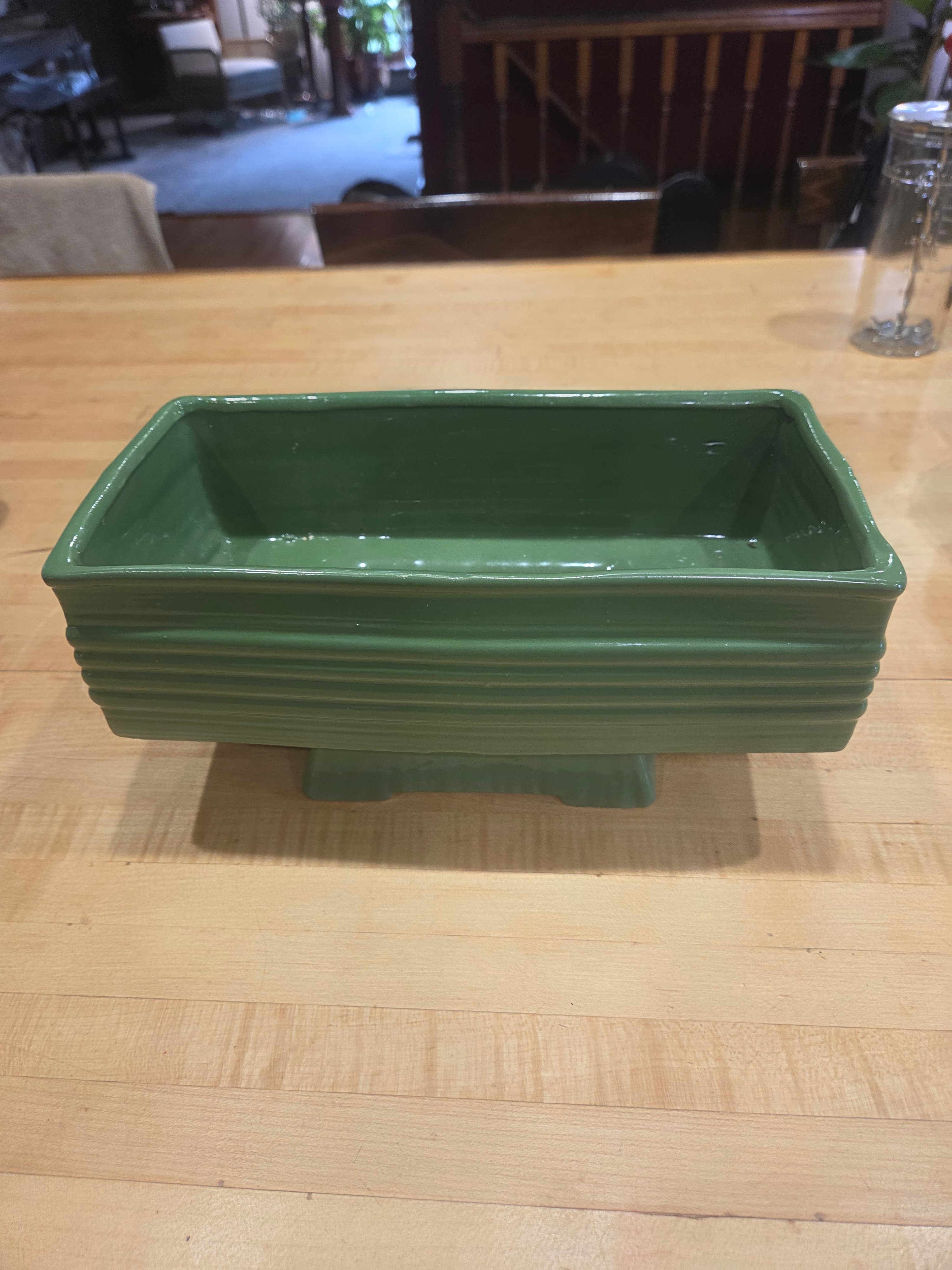 Vintage Green Ribbed Ceramic Planter - Classic McCoy/Haeger Style