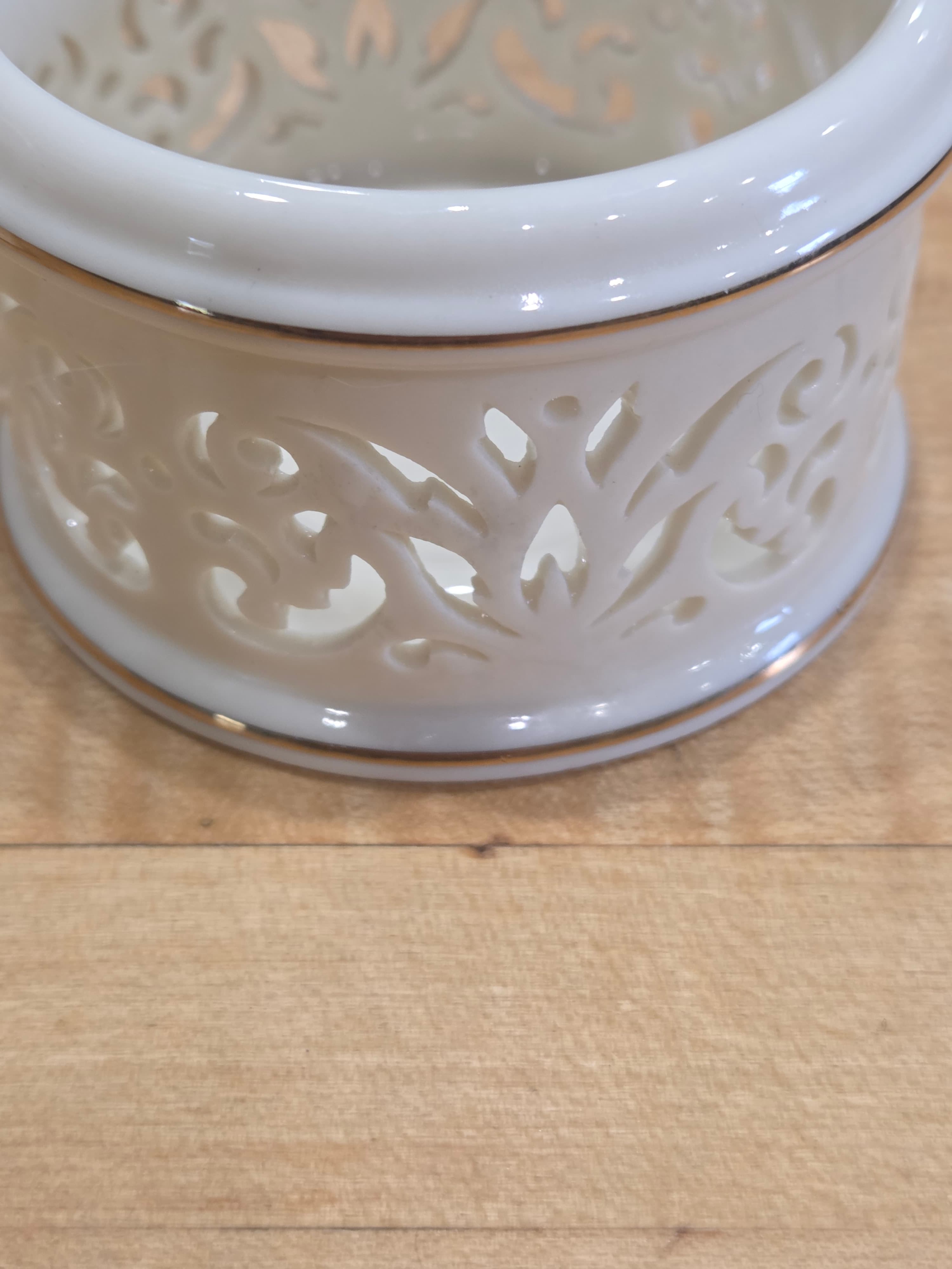 Lenox Ivory Porcelain Pierced Lattice Votive Candle Holder Vanity Set - Thumbnail 5
