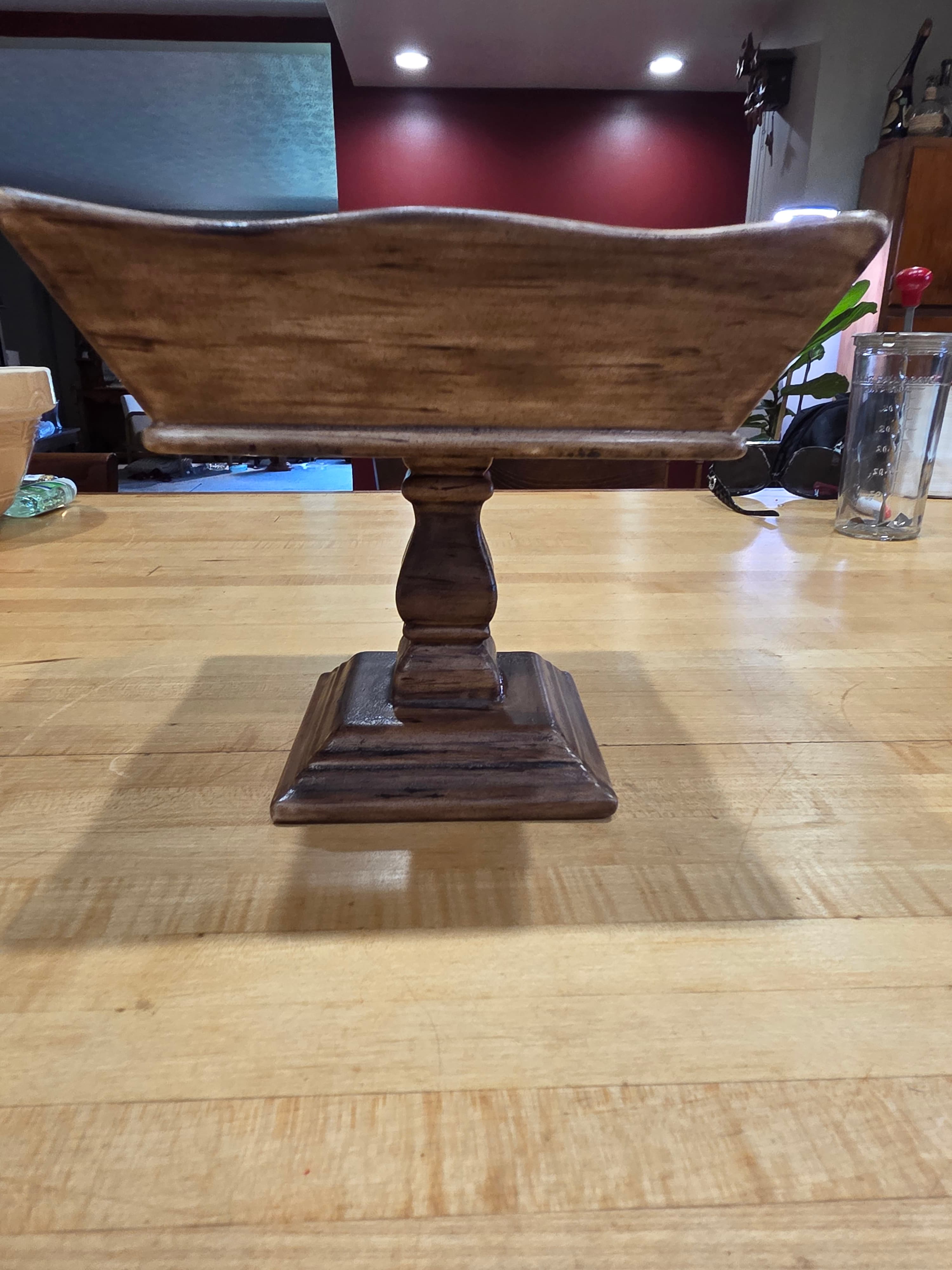 Large Vintage Atlantic Mold Faux Bois Ceramic Pedestal Centerpiece - Thumbnail 2