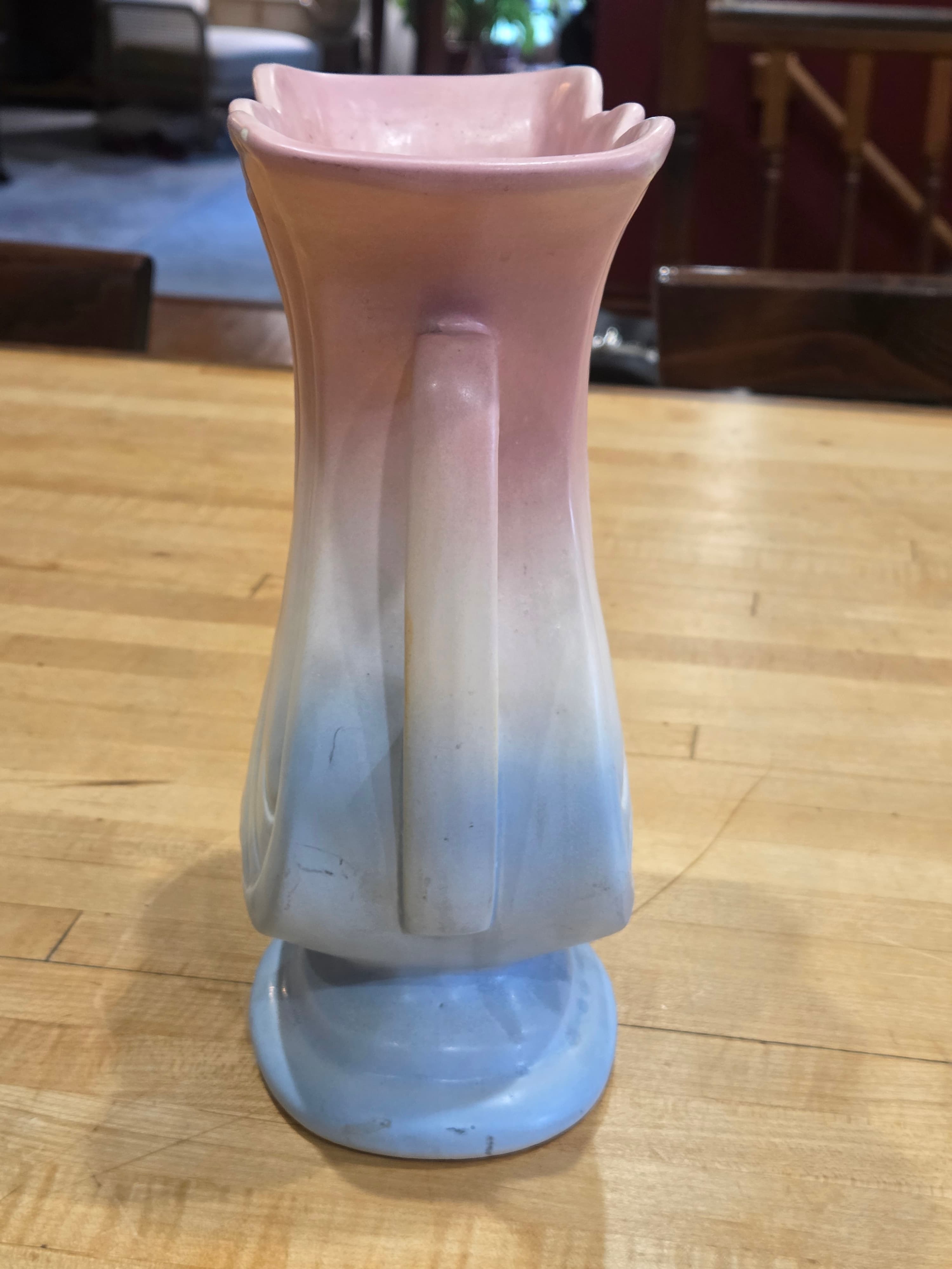 Vintage Hull Pottery Mardi Gras Granada 48-9 Double Handled Vase Pink Blue As Is - Thumbnail 6