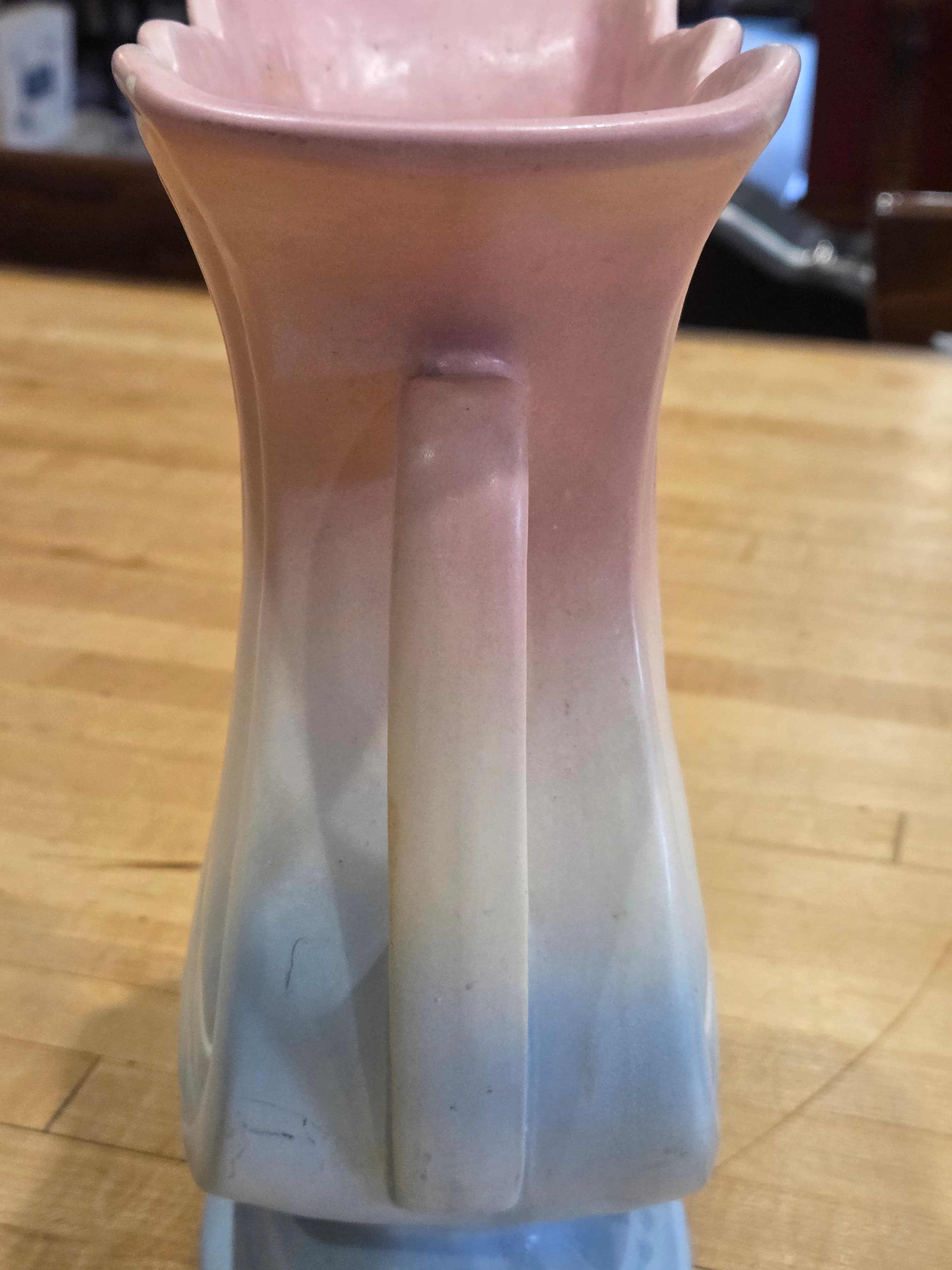 Vintage Hull Pottery Mardi Gras Granada 48-9 Double Handled Vase Pink Blue As Is - Thumbnail 7