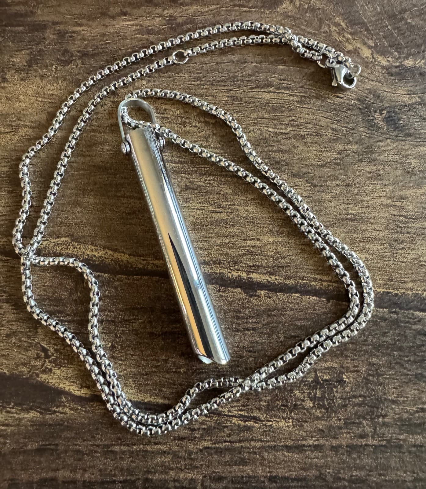 Horizontal Tube Necklace w/Chain Silvertone Relieve STRESS! - Thumbnail 3