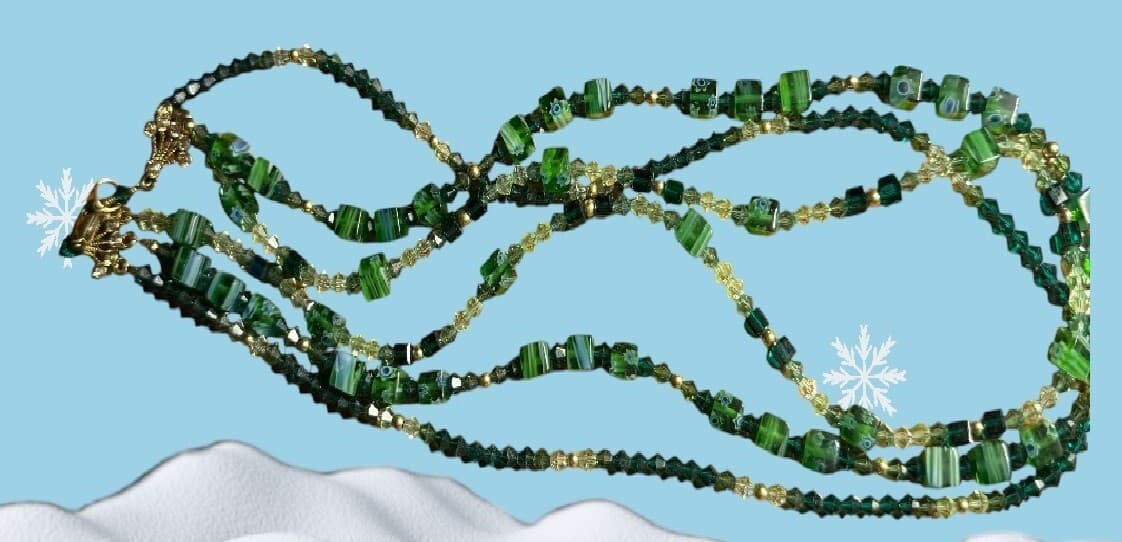 Vintage Green Glass Beads 3 Strands 21" Matching Earrings - Thumbnail 3