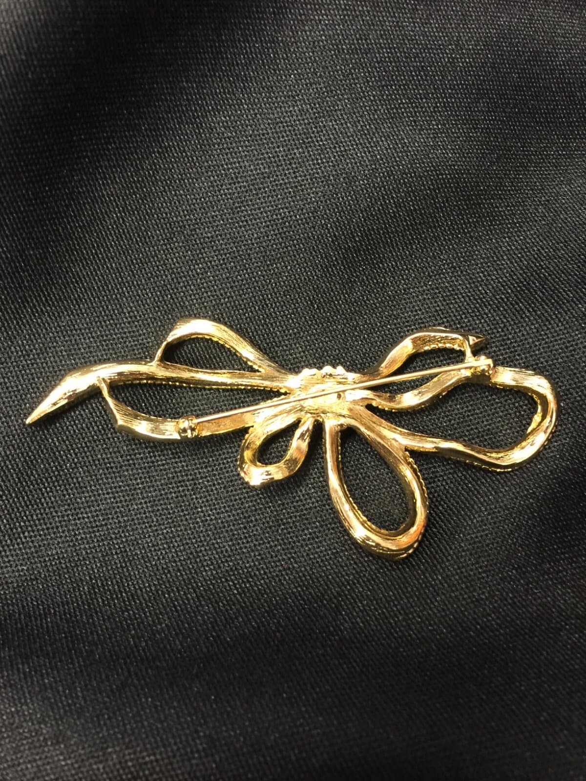 Fashion Jewelry Goldtone Bow Pin - Thumbnail 3