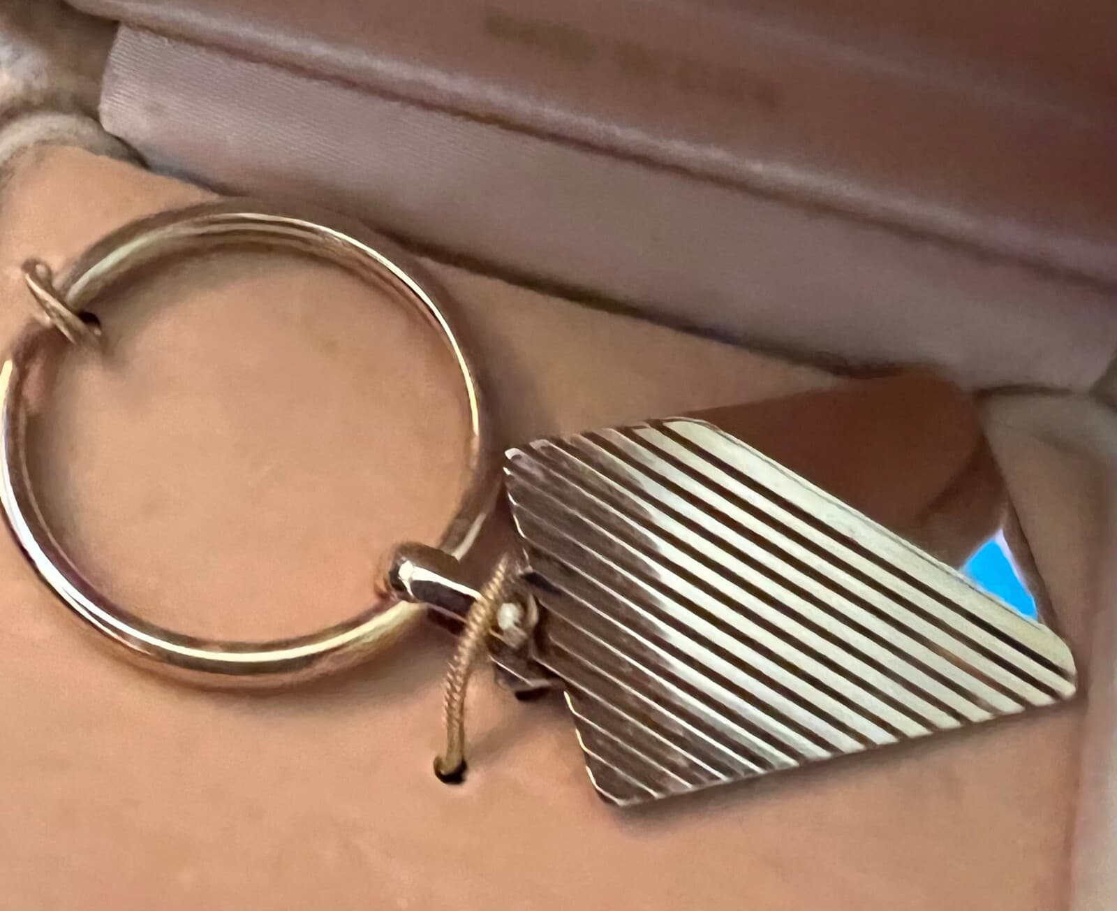 Key Ring with Original Velveteen Case Anson Engravable - Thumbnail 2