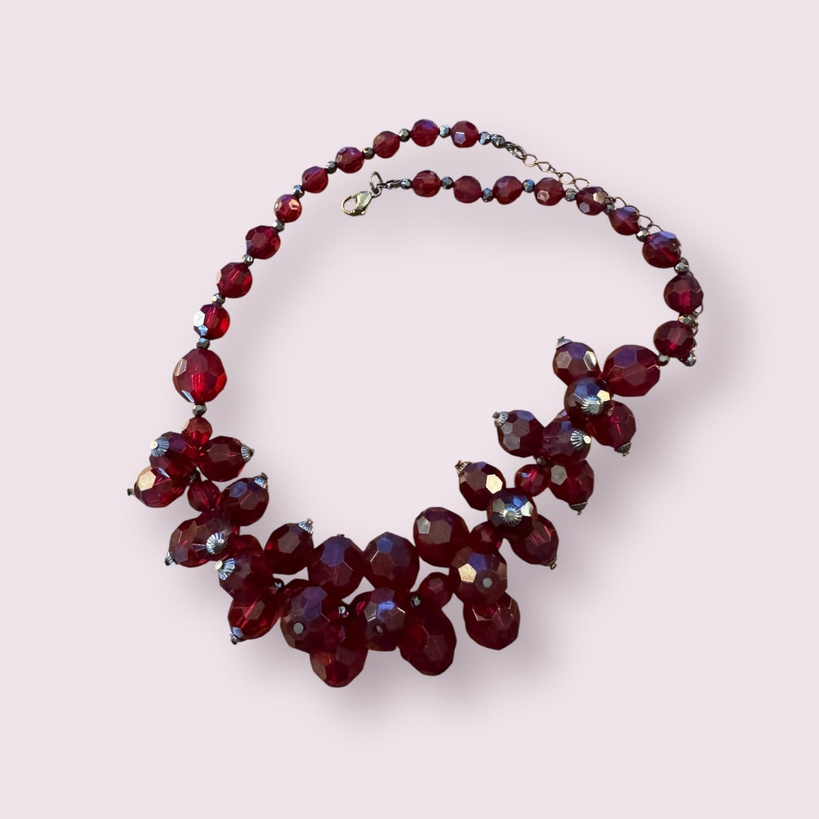 VINTAGE Beautiful Red Acrylic Bead Necklace 17" 4" Extender - Thumbnail 2