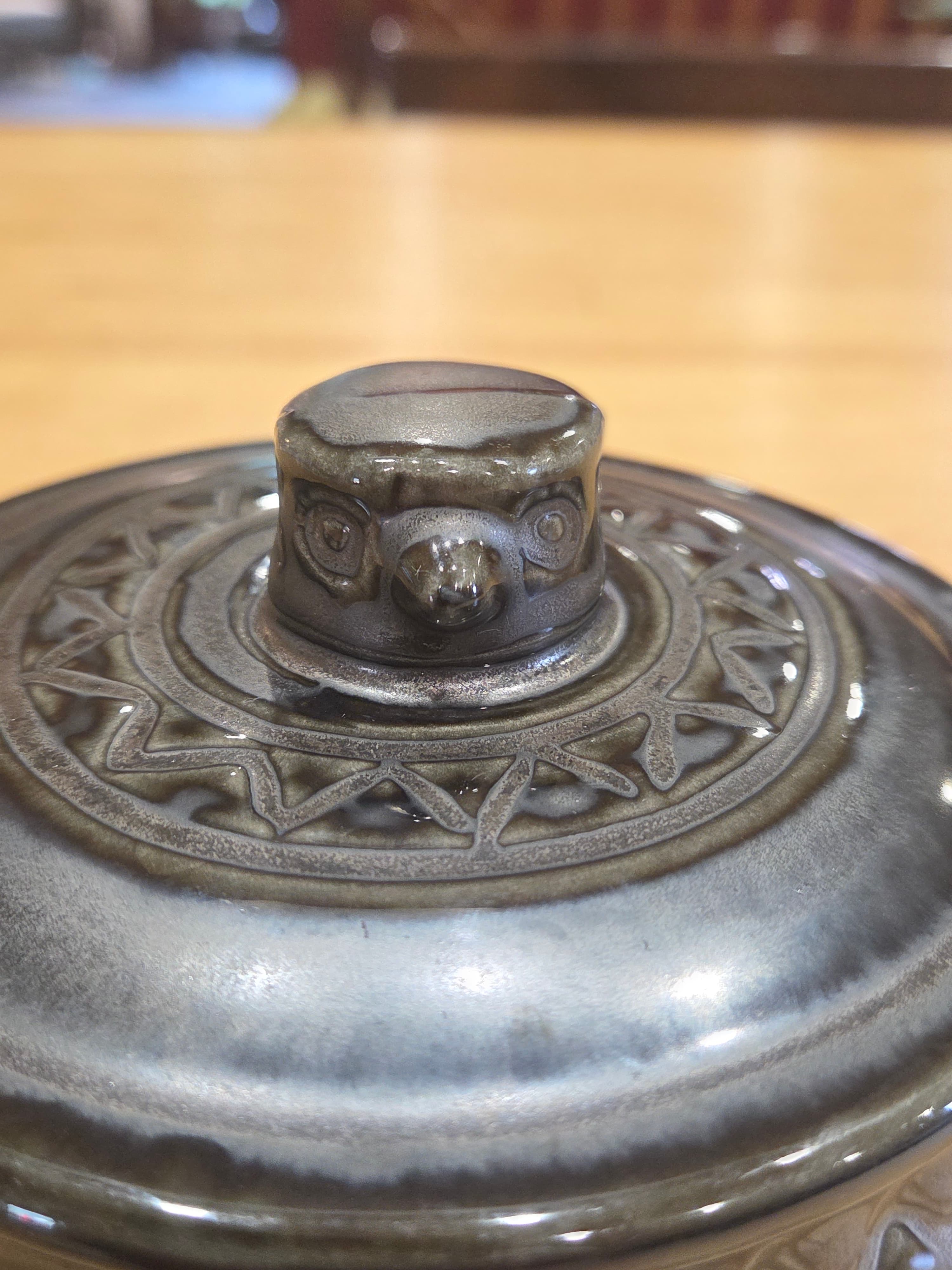 Vintage Maruhon Ware Japan 1754 Grey Metallic Glaze Bird Lid Casserole Tureen - Thumbnail 2