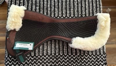 Acavallo Close Contact Twin Sided Gel Saddle Pad Half Sheepskin Edge, Size 3 - Thumbnail 2