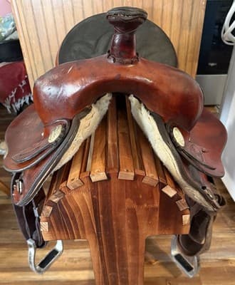 Used 15" Easy Rider Maker Action Co Pleasure Saddle - Thumbnail 3