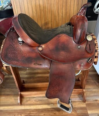 Used 15" Easy Rider Maker Action Co Pleasure Saddle - Thumbnail 2