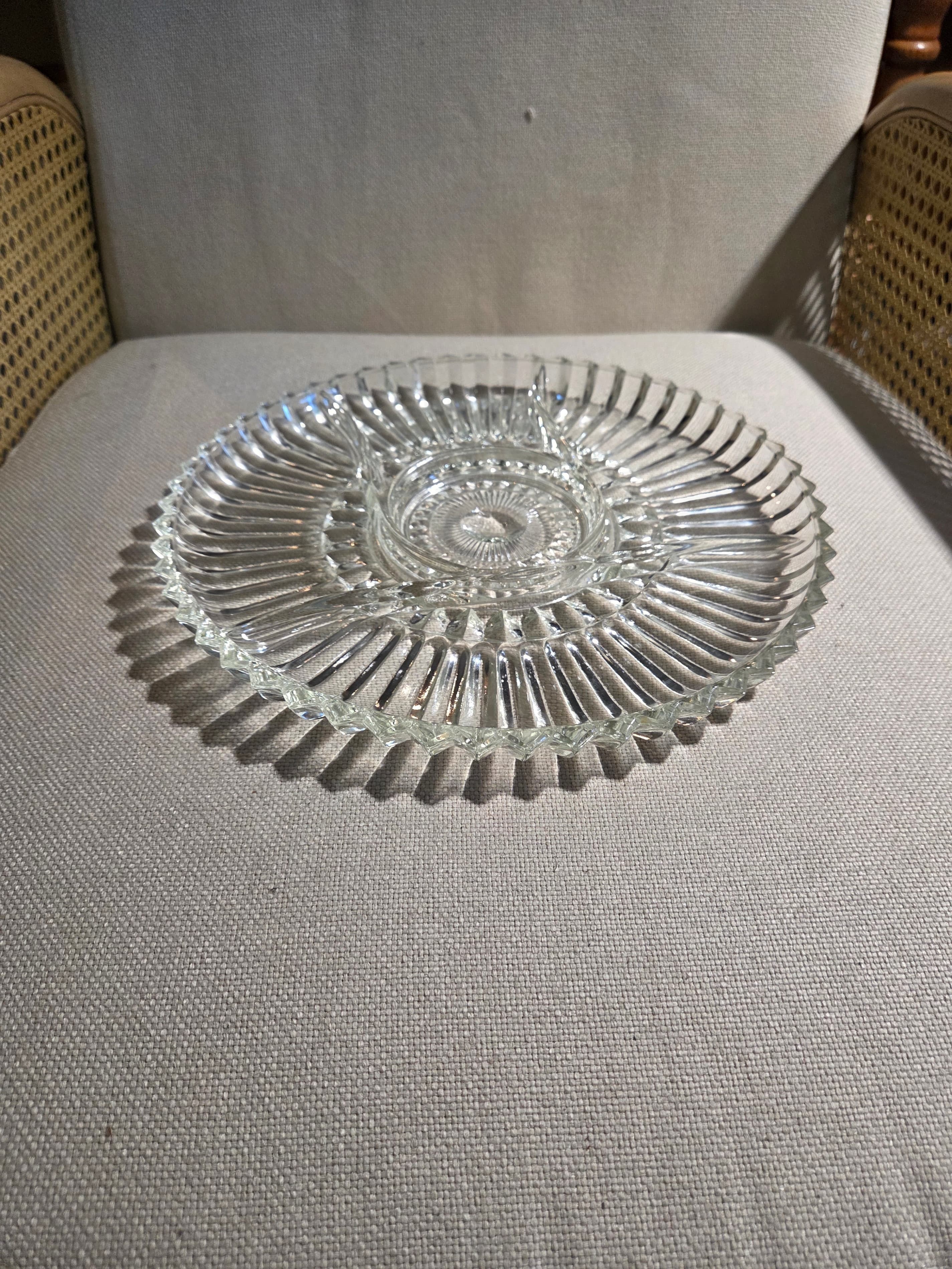 Vintage Clear Pressed Glass 3 Section Divided Relish Tray Sawtooth Rim 11 Inch - Thumbnail 2