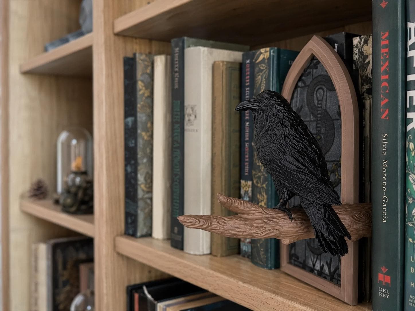 Raven Bookshelf Nook Decor | Gothic Crow Branch Perch | Dark Academia Shelf Accent | 3D Printed Raven Book Nook Display - Thumbnail 2