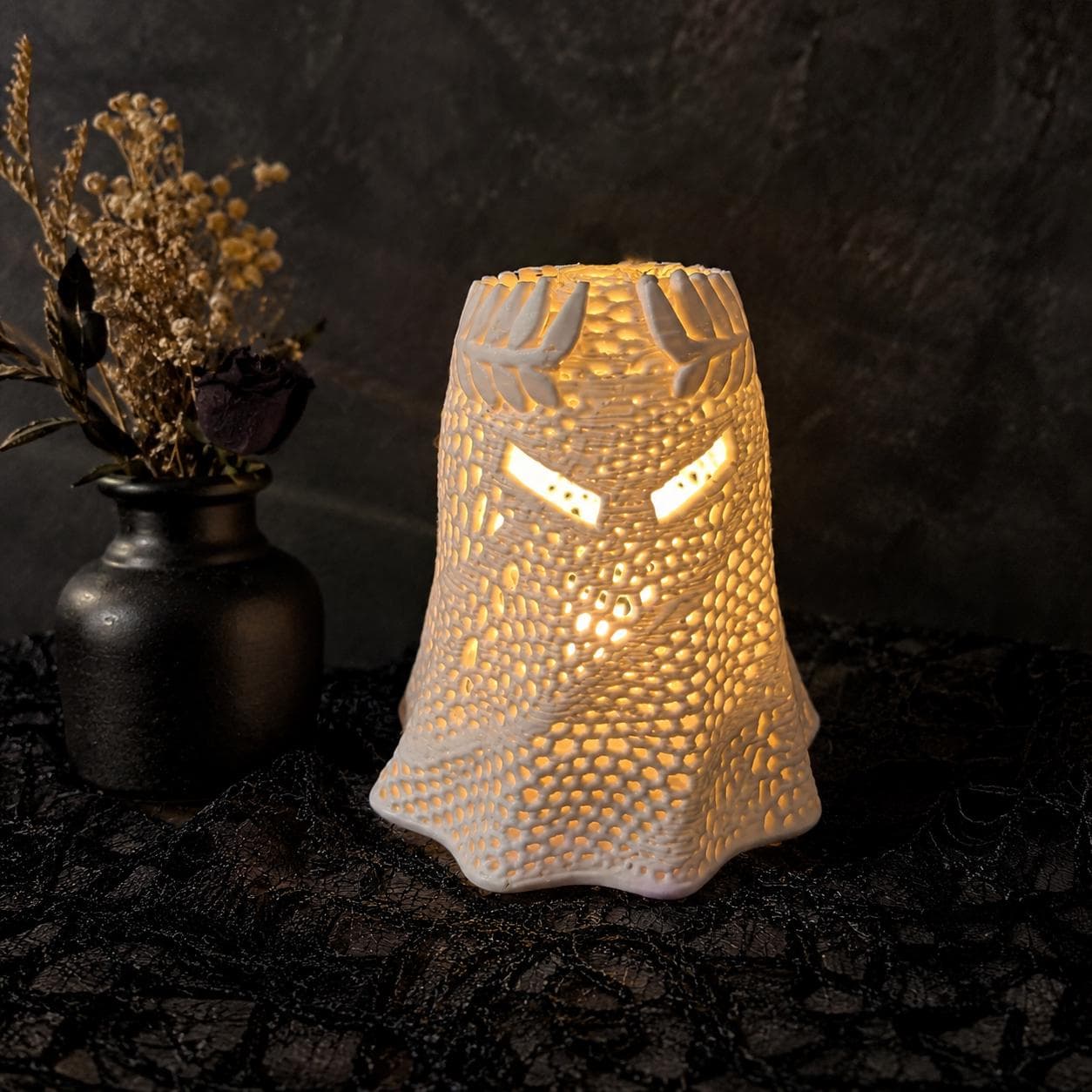 Alexander the Ghost Lantern – 3D Printed Ghost Tea Light Holder, Spooky Halloween Shelf Decor, Gothic Ghost Lamp, Cute Creepy Decor - Thumbnail 8