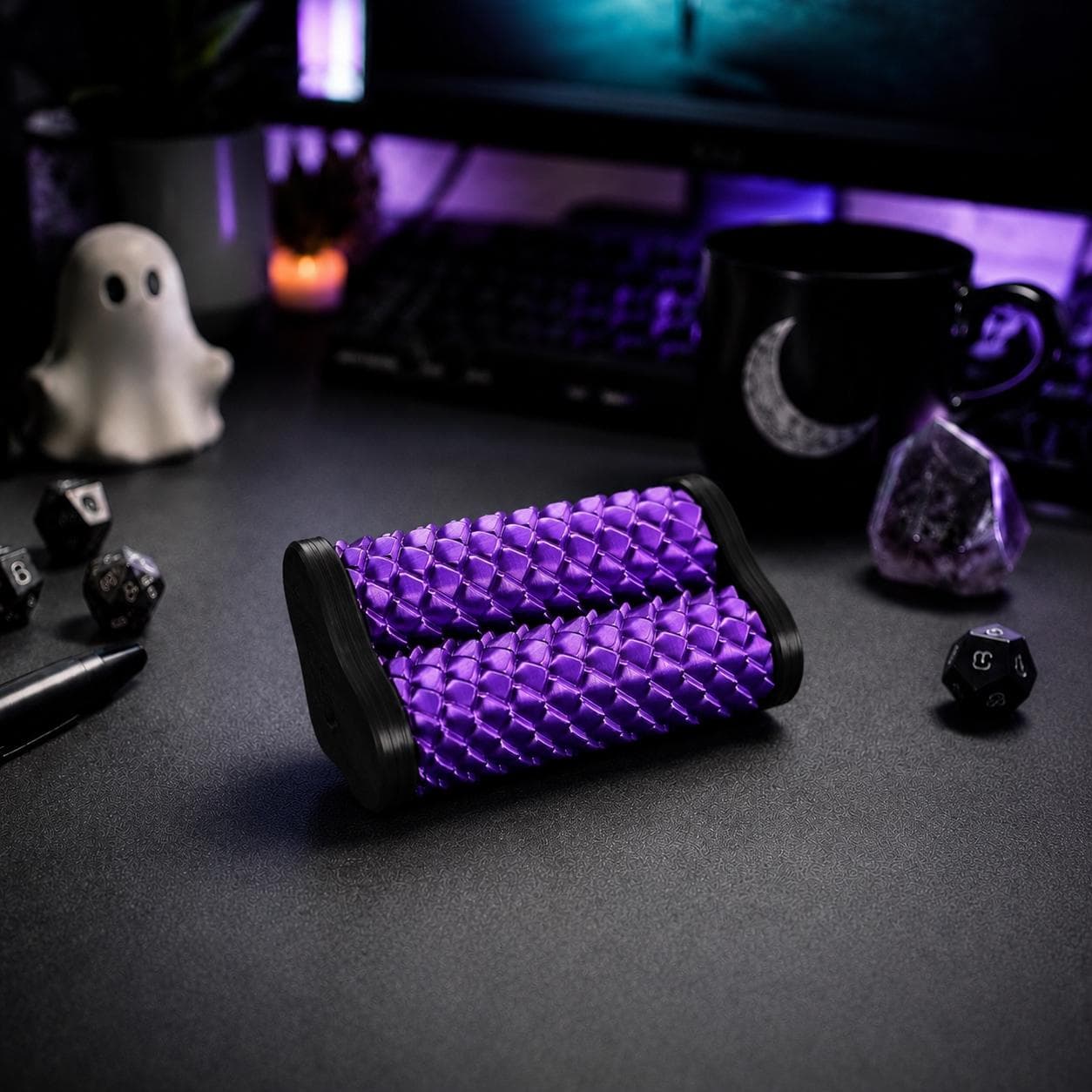 Dragon Scale Fidget Roller, 3D Printed Textured Sensory Toy, Fantasy Desk Fidget Gift - Thumbnail 5