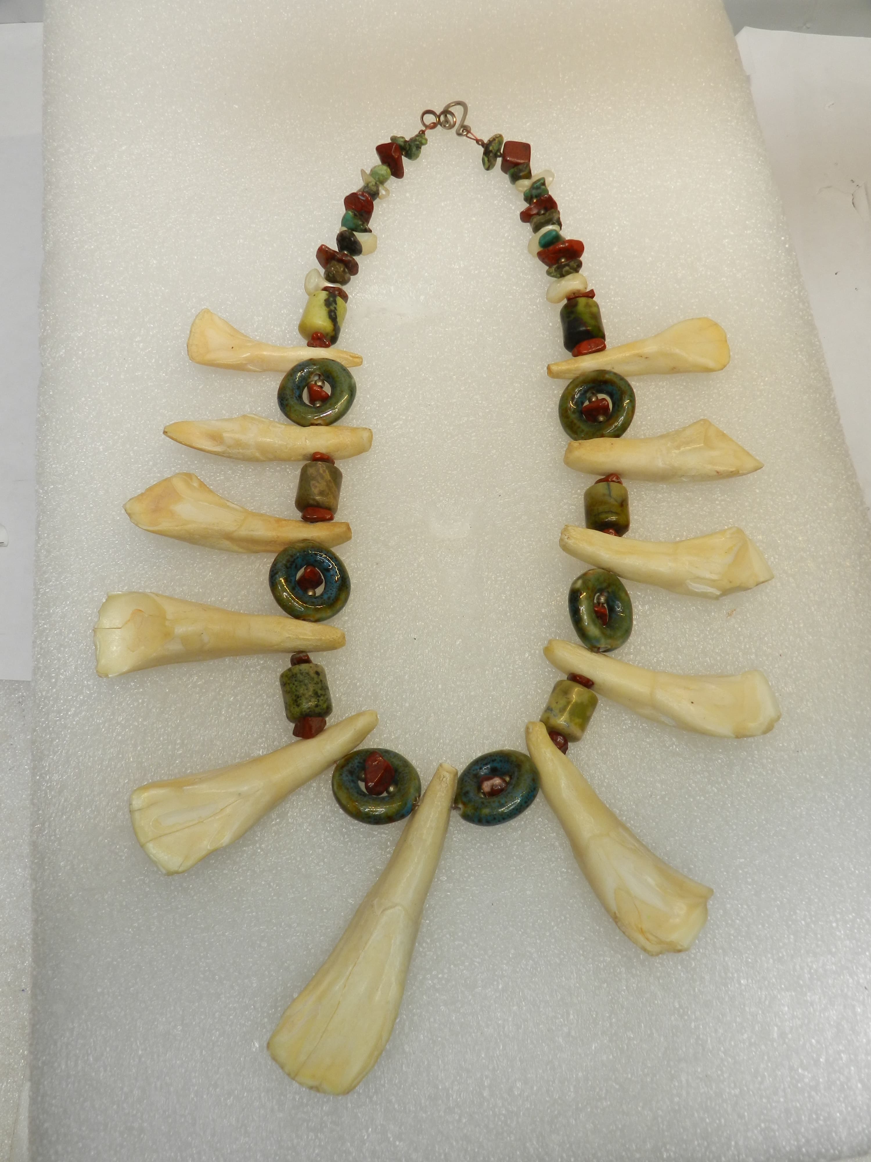 Native American Handmade Buffalo Tooth w/ Stone & Glass Beads Necklace 17" (O37S - Thumbnail 6