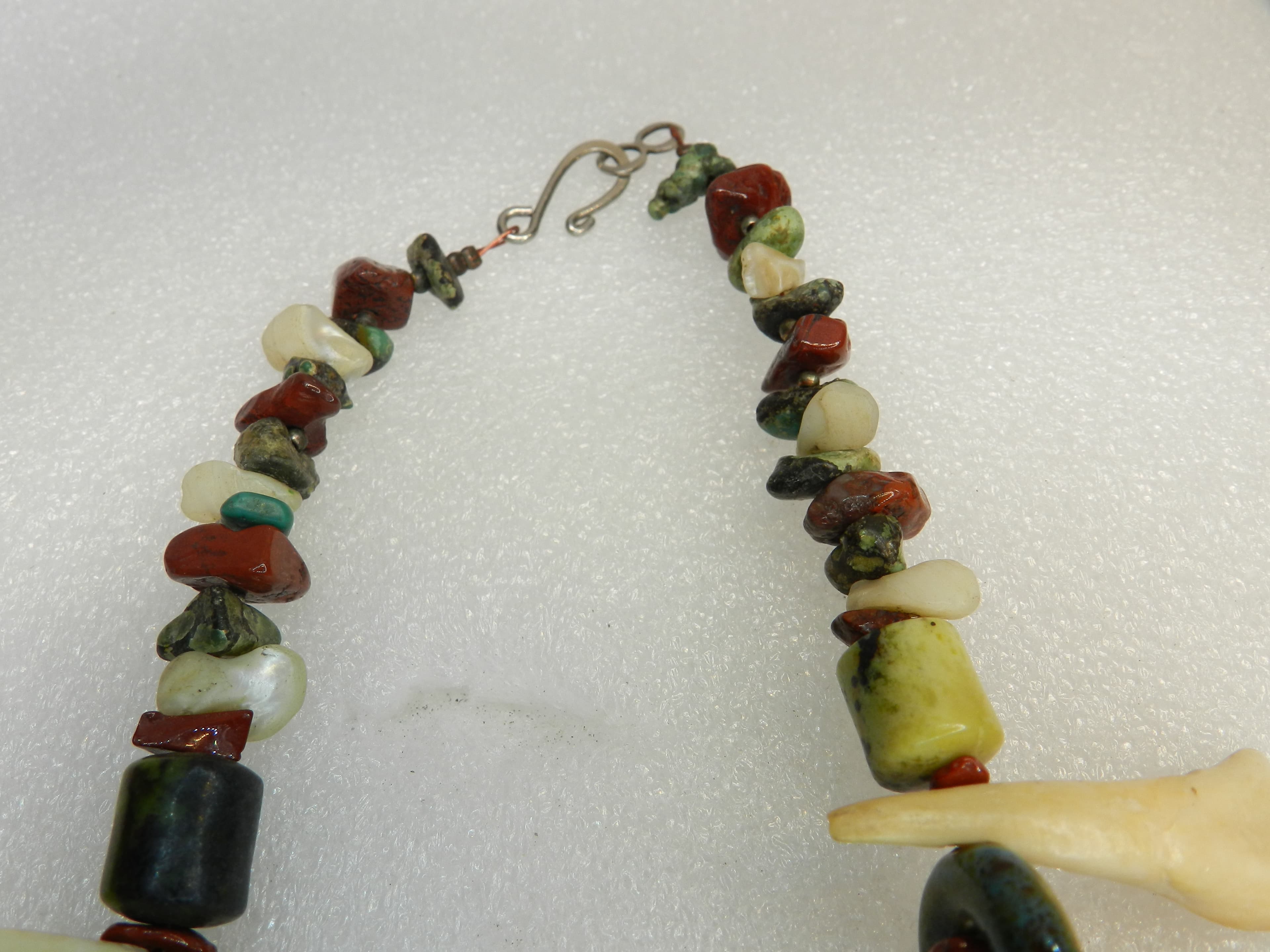 Native American Handmade Buffalo Tooth w/ Stone & Glass Beads Necklace 17" (O37S - Thumbnail 4