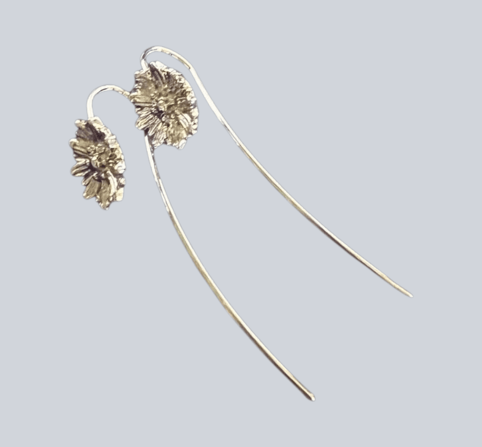 Vintage Style Silvertone Women's Chrysanthemum Earrings Handmade Flower Fashion