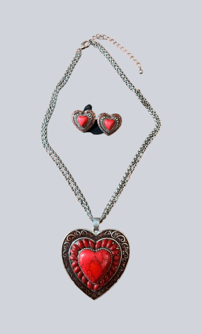 Vintage Red Heart Pendant Necklace with 16" Chain and Matching Earrings - Thumbnail 2