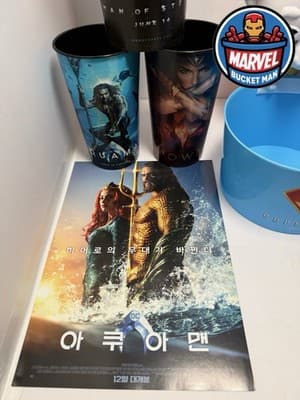KFC Exclusive Supergirl Bucket lot of 10 Items! Rare & Hard To Find Items! - Thumbnail 7