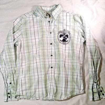 The DKNY Jeans Rock & Roll Button Down Plaid Shirt in Size Medium - Thumbnail 4