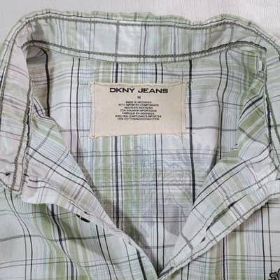 The DKNY Jeans Rock & Roll Button Down Plaid Shirt in Size Medium